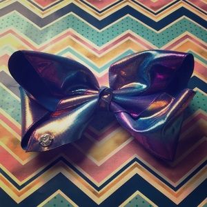 Rainbow Colored Jojo Bow